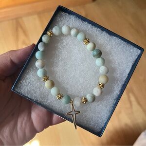 🎉HP🎉 Gold and Green Beaded Bracelet with Cross Charm